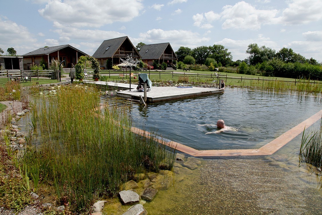 Hotel-Schwimmteich in Großbritannien in idyllischer Umgebung